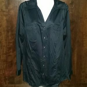 Land Bryant NWT black classy blouse